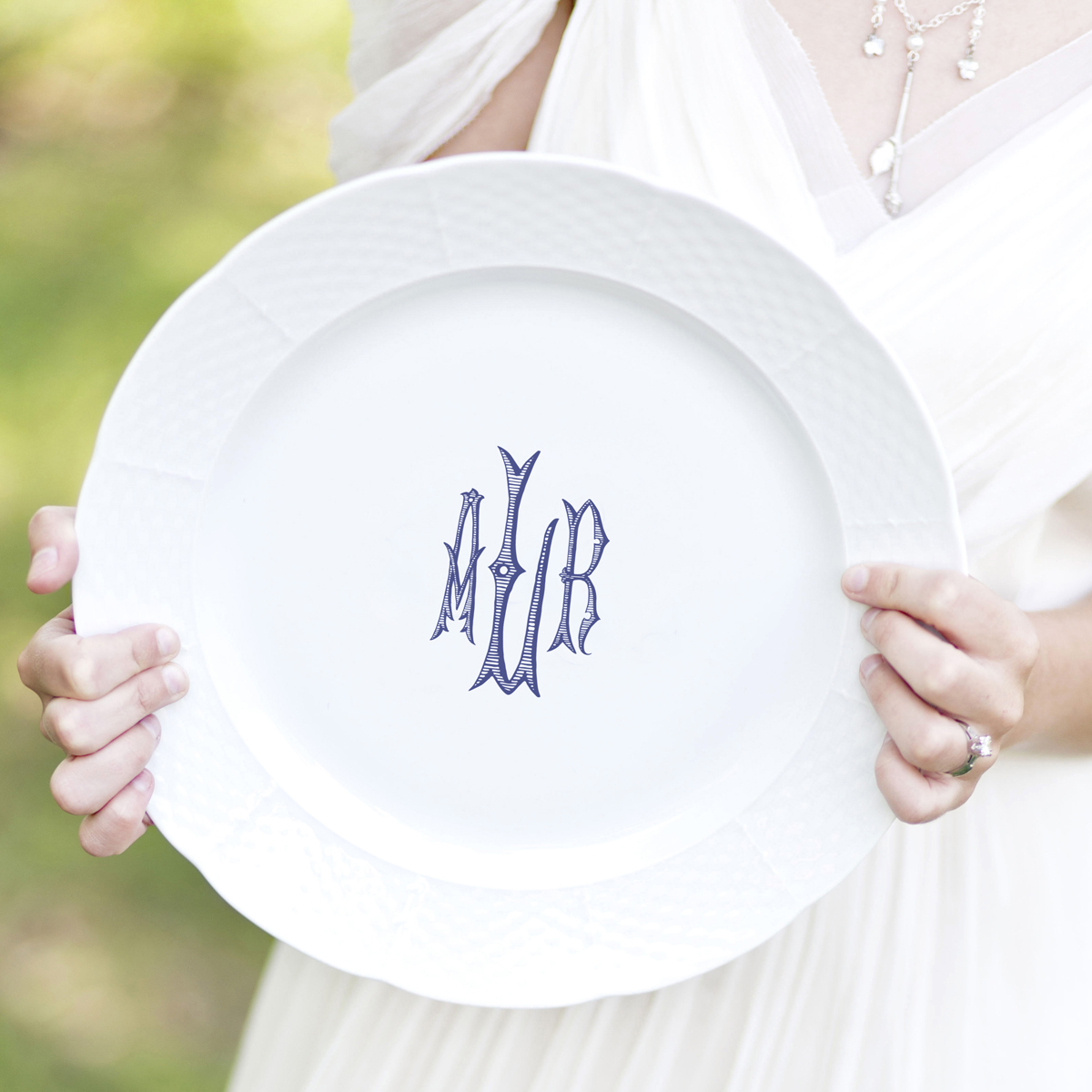 Dinnerware Tablescapes China Wedding Registry Ideas Monogrammed Unique Dishes Custom Tablesetting Sasha Nicholas Northern Virginia Lieb Photographic Southern Blue Blush Weave Dinnerplate